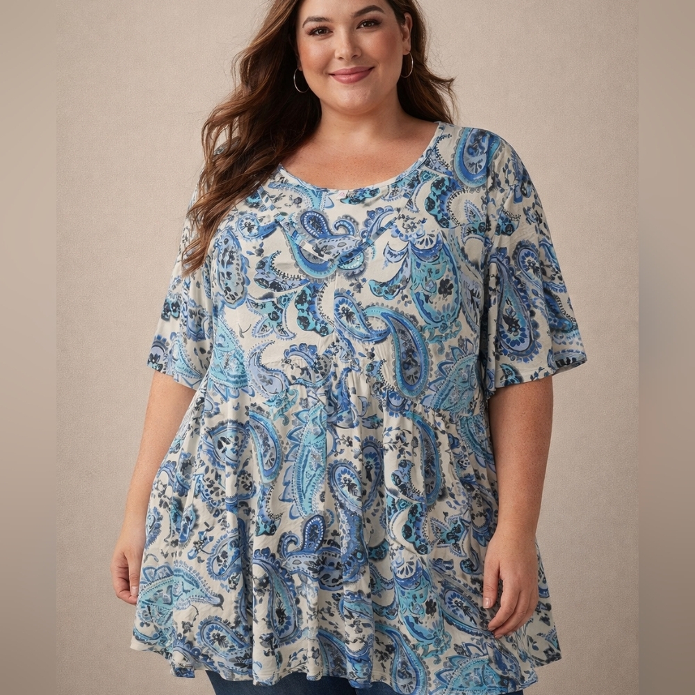 NWT Wmn’s 3-5XL Blue Paisley Tunic Top Plus Size Flowy Boho Blouse Short Sleeve